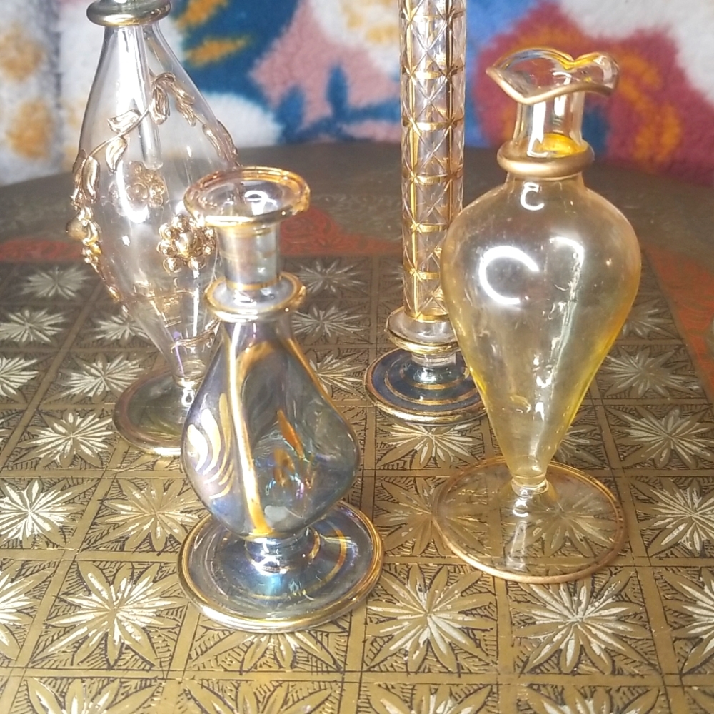 Egyptian Glass Decorative Perfume Bottles-4pc.-2 with tops & 2 without - Picture 9 of 13